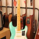 Fender Vintera 50s Stratocaster Maple Neck Foam Green