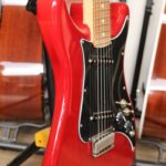 Chitarra Elettrica Fender Player Lead 2 Pau Ferro Crimson Red Trans corpo side front 2