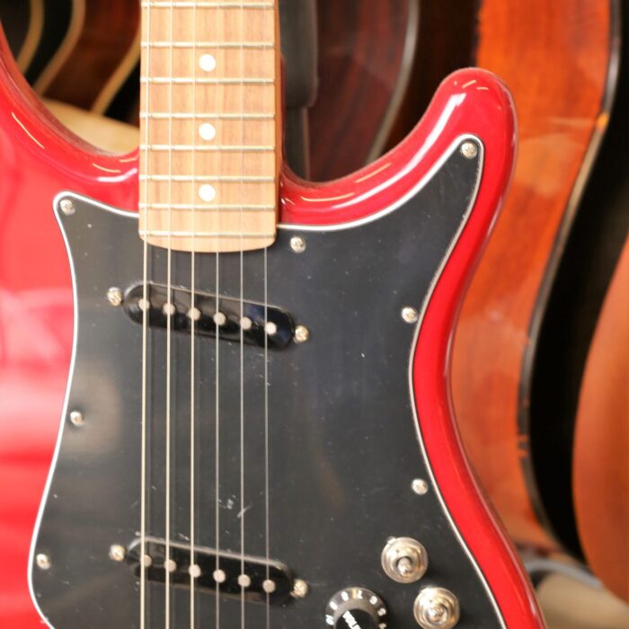 Chitarra Elettrica Fender Player Lead 2 Pau Ferro Crimson Red Trans front corpo 2